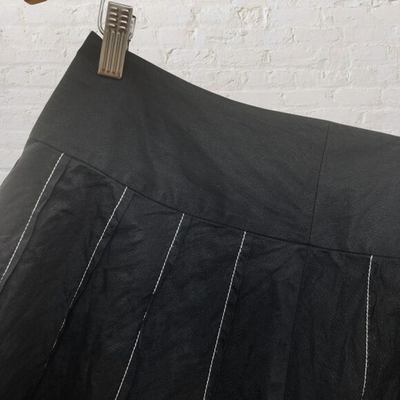 Emanuel Ungaro Black Flared Skirt Size 6 White Stitch Detail - Picture 4 of 14